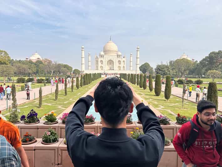 From Delhi: Private Taj mahal and Agra Fort with Car Tour - Agra Fort with a guide: views plus the political backstory