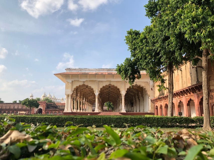From Delhi: Private Taj mahal and Agra Fort with Car Tour - Price and what you really get for $53