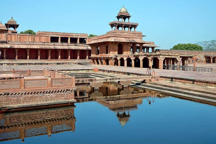 From Delhi: Private Taj Mahal & fatehpur Sikri Day Trip - What’s included that you’ll actually use