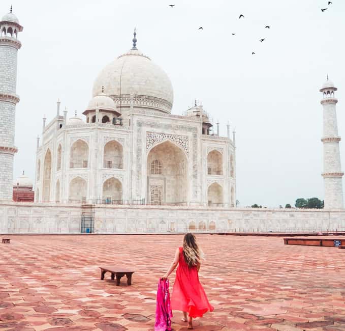 From Delhi: Same Day Taj Mahal Trip By India's Fastest Train - Taj Mahal visit: what you should look for during the 2-hour guided time