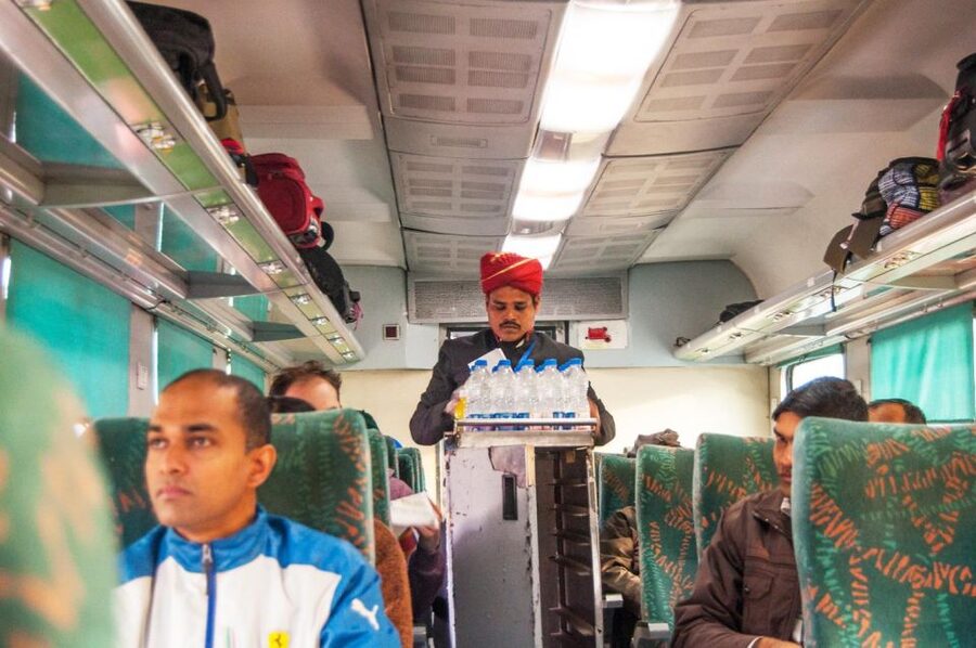 From Delhi: Same Day Taj Mahal Trip By India's Fastest Train - The morning plan: 7:00 AM pickup and the 8:00 AM train window