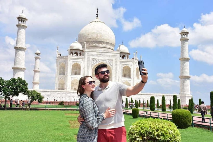 From Delhi: Taj Mahal & Agra Heritage Day Trip By Car - Agra Fort: big history, and Taj views you get from the inside