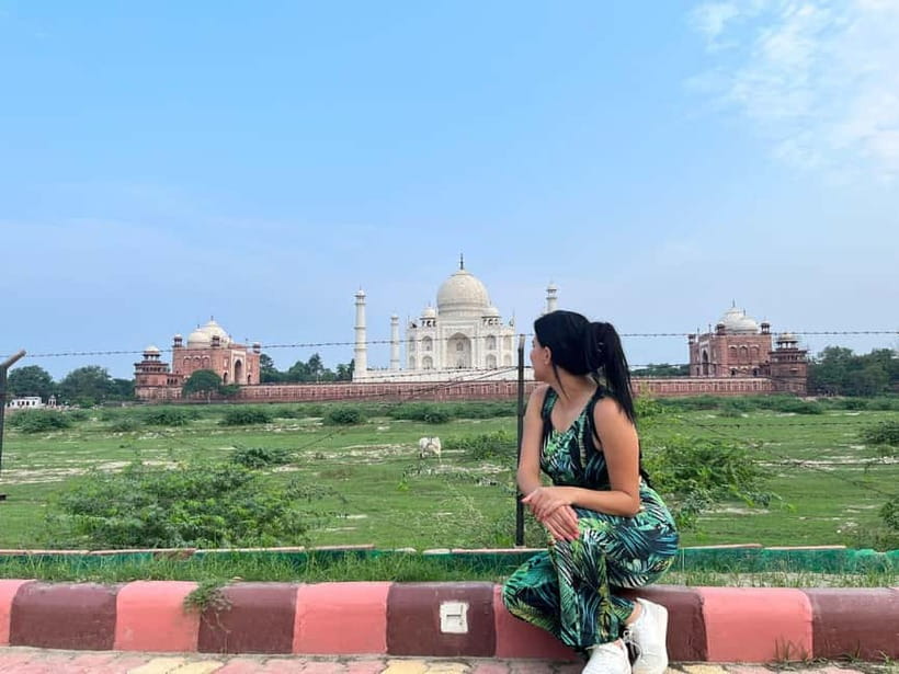 From Delhi : Taj Mahal & Agra Private Day Tour by Car - Agra Fort: sandstone walls, Mughal details, and time to wander
