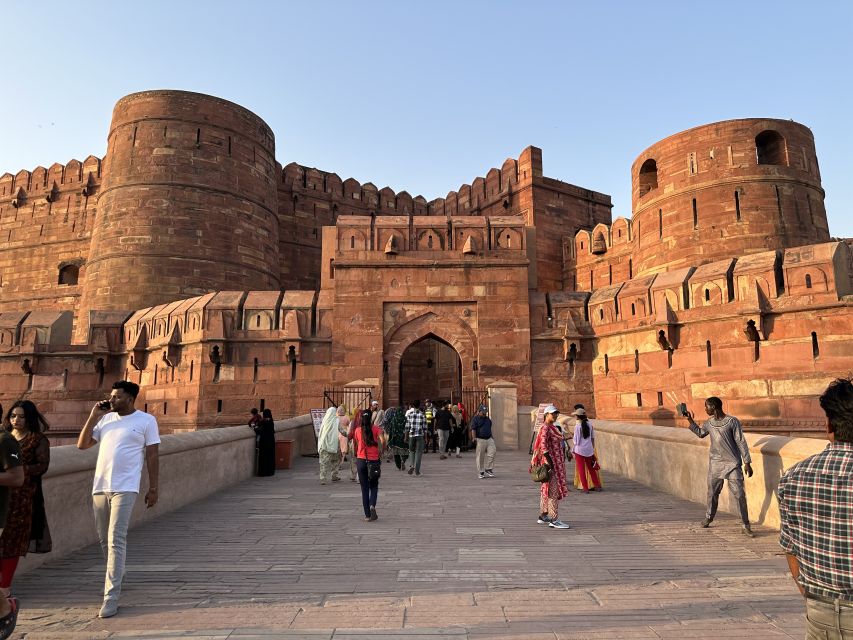 From Delhi : Taj Mahal and Agra Fort Tour By Private Car - Entering the Taj Mahal with a guide and a real time block