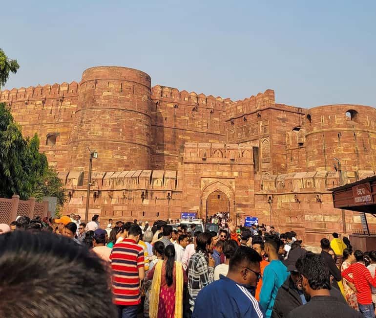 From Delhi: Taj Mahal Sunrise , Agra Fort & Baby Taj Tour - Breakfast at a 5-Star Agra Hotel: Why This Stop Matters
