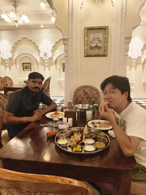 From Delhi: Taj Mahal Tour with Professional Photographer - Why the skip-the-line Taj Mahal part matters