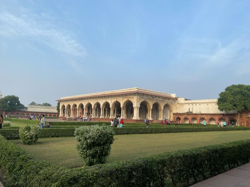 From Jaipur: Taj Mahal Sunrise Tour with Delhi Drop-Off - Jaipur to Agra: the 2:00 AM drive (and why it’s worth it)