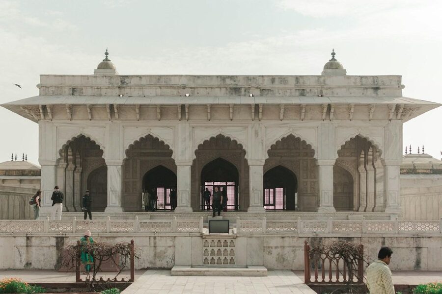 From Jaipur: Taj Mahal Sunrise Tour with Delhi Drop-Off - Agra Fort after breakfast: where the Mughal stories become real