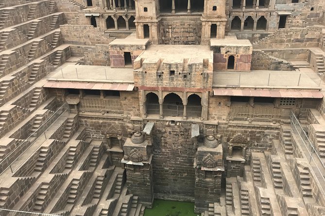 Guided Fatehpur Sikri & Abhaneri Tour From Agra To Jaipur By Car - The drive: what makes the road time actually work for you