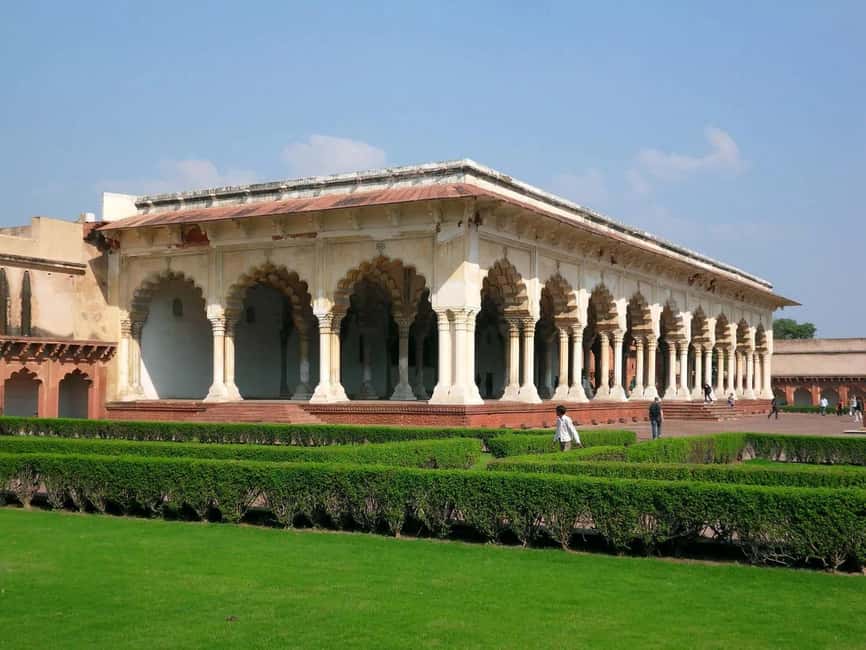 Gurgaon: Private Taj Mahal Day Tour from Gurgaon/Gurugram - Lunch Break: A Real Meal Instead of a Snack Stop