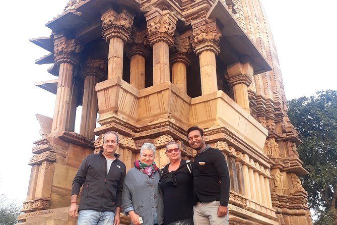 Gwalior Tour - Same Day Tour to Gwalior From Agra - Gujari Mahal Archaeological Museum: when your lunch stop turns into downtime