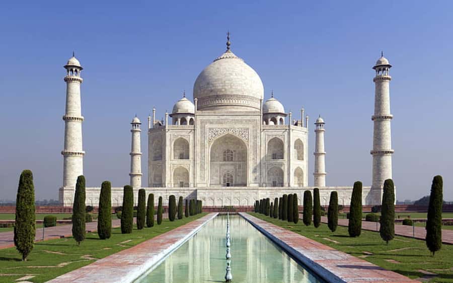 India: Premier High Value Taj Mahal Tickets with Transfers - Exploring at Your Own Pace: Gardens, Grounds, and Photo Timing
