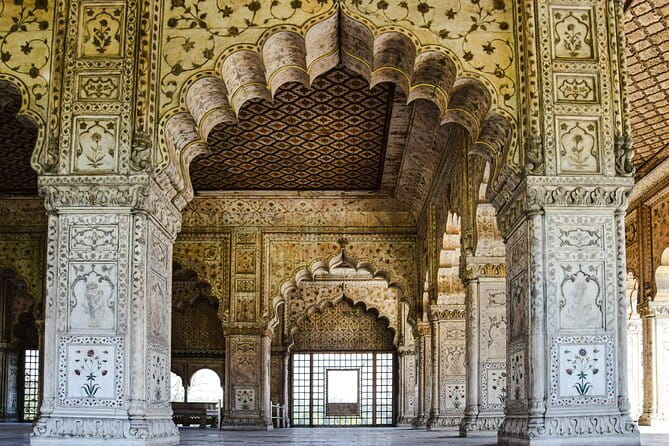LOCAL Agra :Taj Mahal Sunrise / Sunset Private Tour by Car - Guide quality you’ll actually feel on the ground