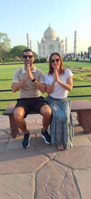 Luxury train tour from Delhi to Agra - The Mehtab Bagh sunset viewpoint: ending the day with light