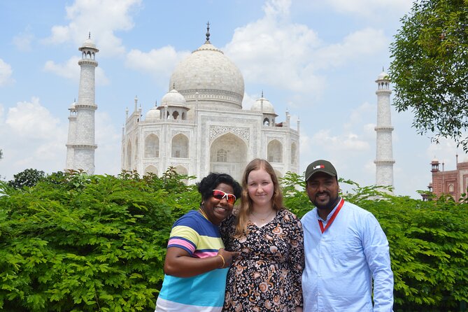 Official Tour Guide For Sunrise Taj Mahal and Agra Fort Tour - Agra Fort at 9:00 am: Akbar’s fortress energy