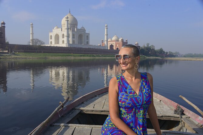 Photography Tour of Taj Mahal - Stop 3: Agra Fort adds variety, but you pay the entrance