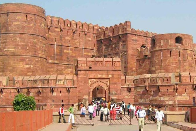 Private Tour: Essentials of Agra Day Tour - Taj Mahal in your two-hour window