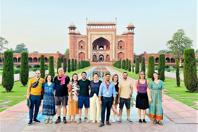 Private Tour Guide For Taj Mahal And Agra Fort - The Extra Touches That Reduce Friction