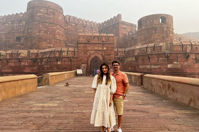 Private Transfer Agra to Delhi - The real itinerary: pickup, drive, and a short en route breather