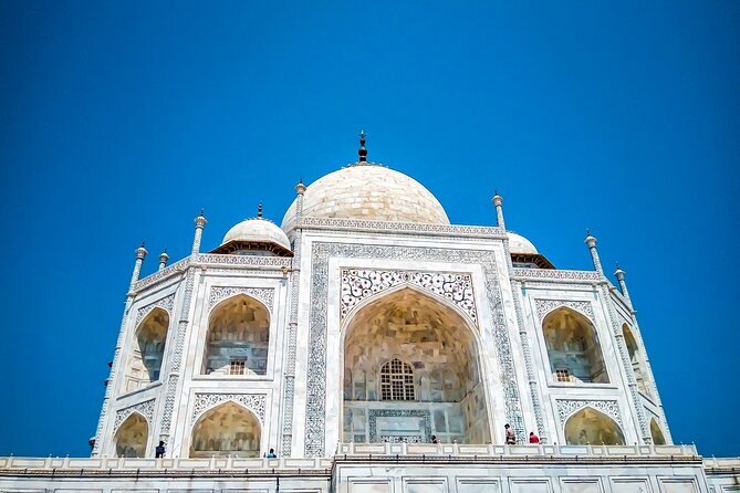 Skip the line "Taj Mahal" & "Agra Fort" Tickets with live Tour Guide. - What to expect from the guide experience