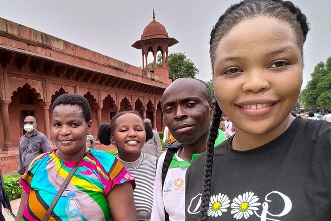 Skip the line with Private Tour Guide for Taj Mahal & Agra Fort - Skip-the-line access at Taj Mahal and Agra Fort (and what it saves you)