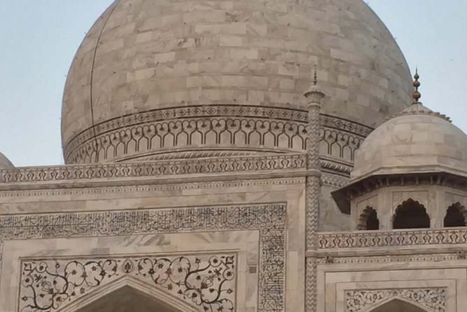 Sunrise Taj Mahal Tour With Female Tour Guide - Why sunrise here changes the whole Taj Mahal experience