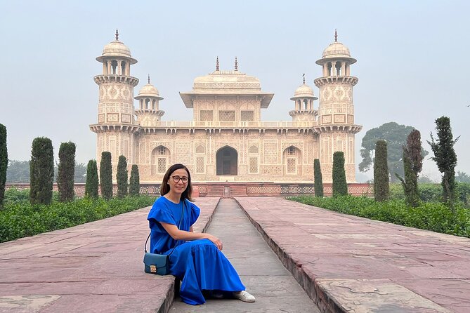 Sunrise to Sunset full day Agra tour with Taj Mahal & 3 Monuments - Agra Fort: The UNESCO Walled City Experience in Two Hours