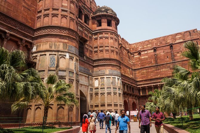 Taj Mahal, Agra Fort, Baby Taj & Mehtab Bagh Private City Tour - Agra Fort: Mughal power and balcony views toward the Taj