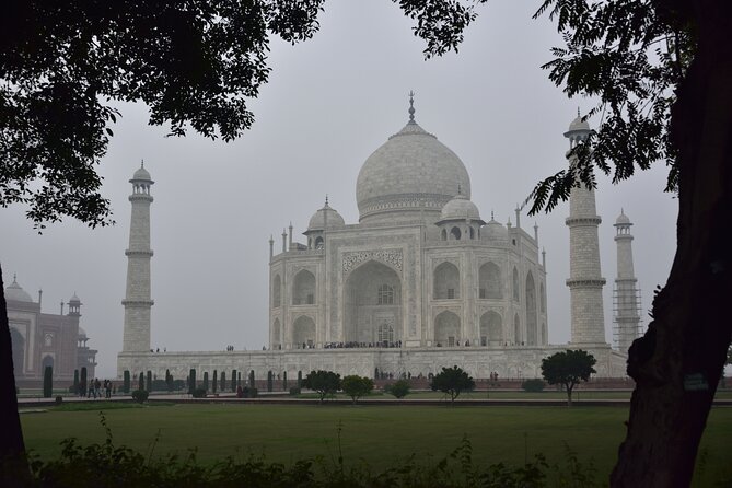 Taj Mahal Skip the Line Private Guided Tour - What’s not included (and where extra costs can pop up)