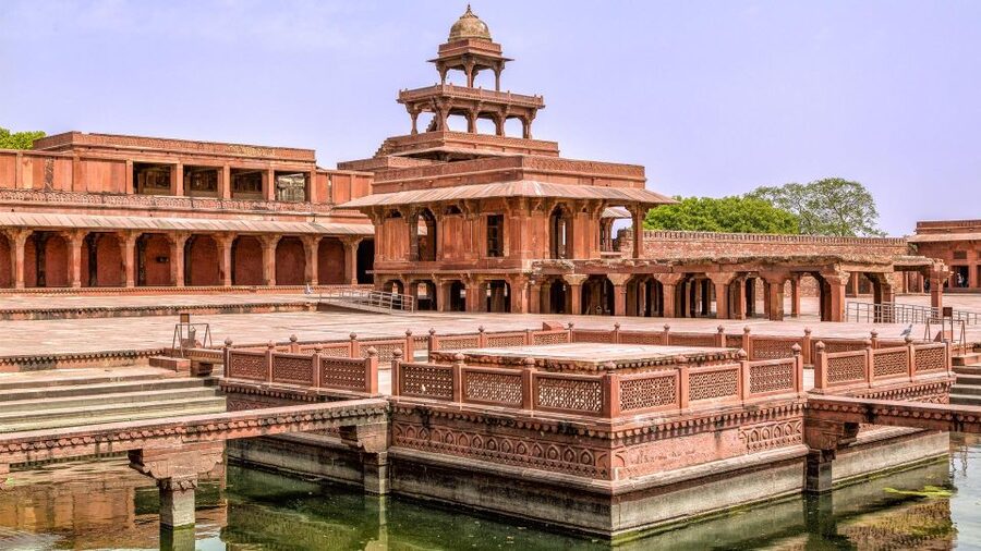 Taj Mahal Sunrise & Agra Fort Tour with Fatehpur Sikri - Who should book this tour (and who should skip it)
