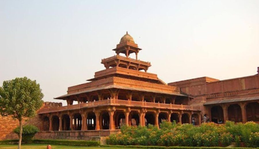 Taj Mahal Sunrise & Agra Fort Tour with Fatehpur Sikri - Practical tips that make the day easier in Agra