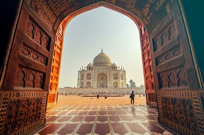Taj Mahal Sunrise Private Guided Tour - What makes the guide matter: stories, context, and better photos