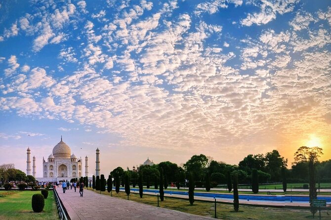 Taj Mahal Sunrise Tour - What a private guide means (and why it shows)