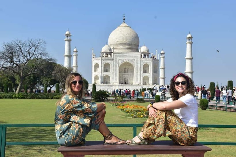 Taj Mahal Sunrise Tour: Express Ticket, Guide & Photos - Why a Taj Mahal Sunrise Visit Feels Different