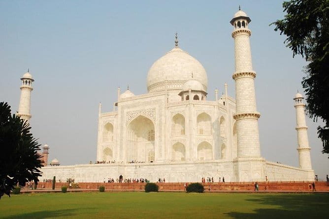 Taj Mahal Sunrise Tour & Full day Agra With Local Guide - Who should book this Agra day tour with a local guide