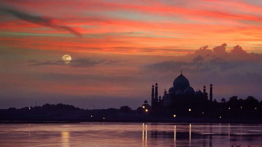 Taj Mahal Sunset Tour By Tuk Tuk with Private Guide - How this Taj Mahal tuk tuk plan keeps things smooth