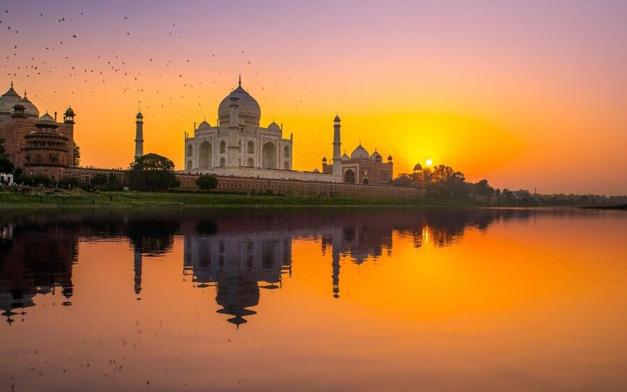 Taj Mahal Sunset View or Morning View Tour with Hotel Pickup - Mehtab Bagh: The Taj Mahal Angle for Sunset Photos (and Real Perspective)