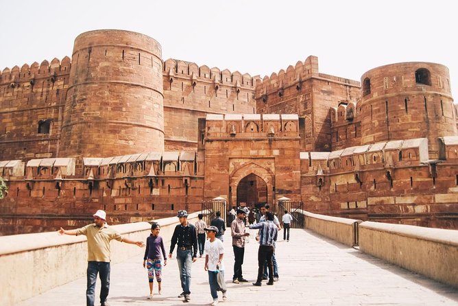 Taj Mahal with Agra Fort Skip-the-Line tickets & guide - Pickup and A/C Transport: A Simple Comfort That Matters