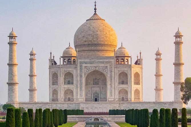 Taj Mahal with Agra Fort Skip-the-Line tickets & guide - Fatehpur Sikri: An Added Big-Picture Day Highlight