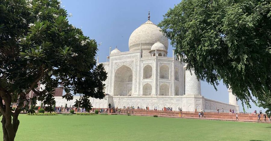Tajmahal With Mausoleum Skip The Line Ticket With Guide - Key Points at a Glance